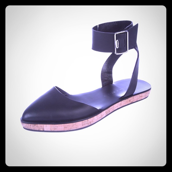 Alice + Olivia Shoes - ALICE + OLIVIA Black Leather Ankle Strap Sandals